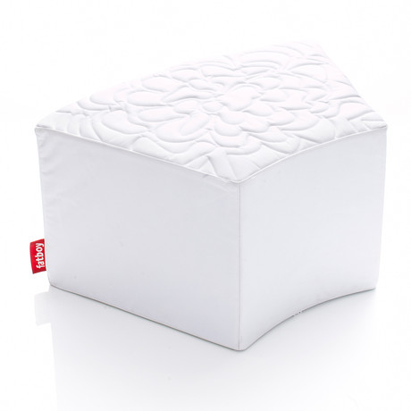 Avenue Second Park // White