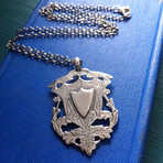 Edwardian Ivy Medallion Necklace