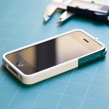 Leverage iPhone 4/4S Case // White, Chrome