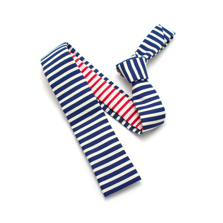 Skinny Necktie // Deadstock Barber Stripe
