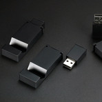 iPhone Stand + USB Flash Drive + Earphone Wire Organizer // Black (8 GB)