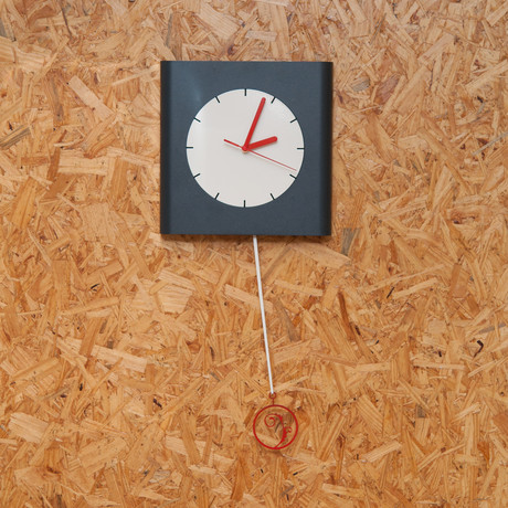 Sherry Pendulum Clock