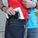 PLATFORMA Leather Messenger Bag for iPad 2/3/4 // Black Cover