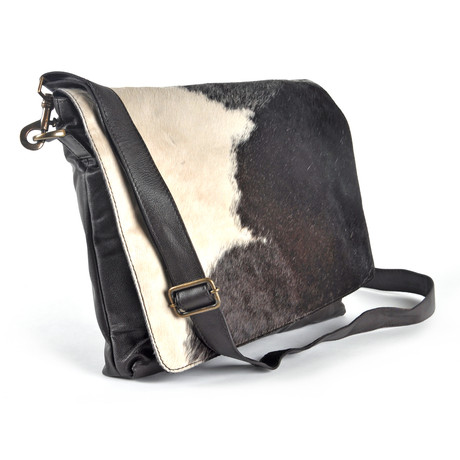 Cowhide Leather Messenger Bag // Armando  