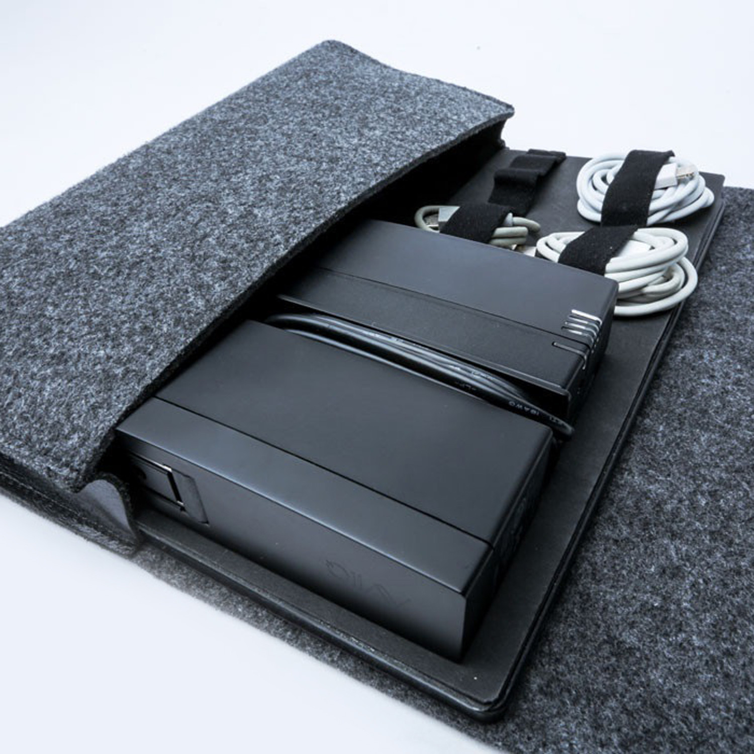 Portable Charging Station Folio with Builtin Battery // Grey Felt