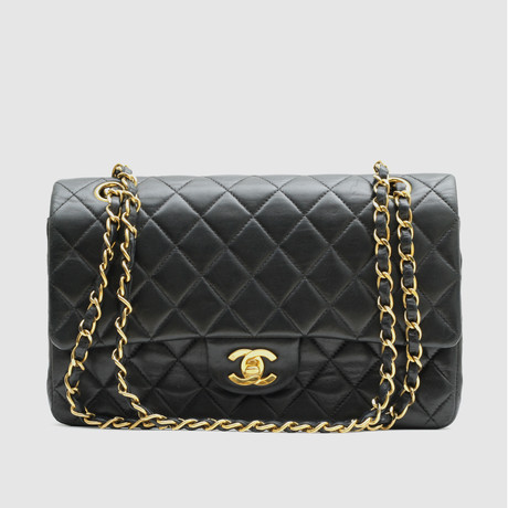 Vintage Chanel Small Flap Bag // Black Quilted Lambskin // CHAN24