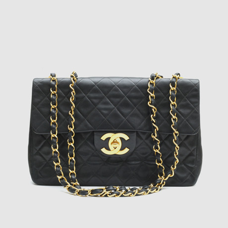 Vintage Chanel Jumbo Classic Maxi Bag // Black Quilted Leather // GTLCHANJ7