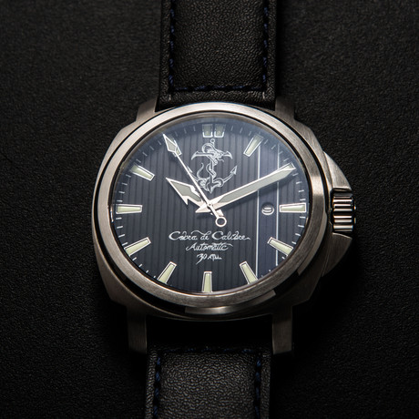 Cobra de Calibre Watch // Date with Blue Racing Stripe