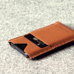 Handcrafted Leather iPhone 5/5S Wallet (Brown)