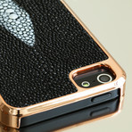 Black Stingray On Rose Gold // iPhone 5/5S