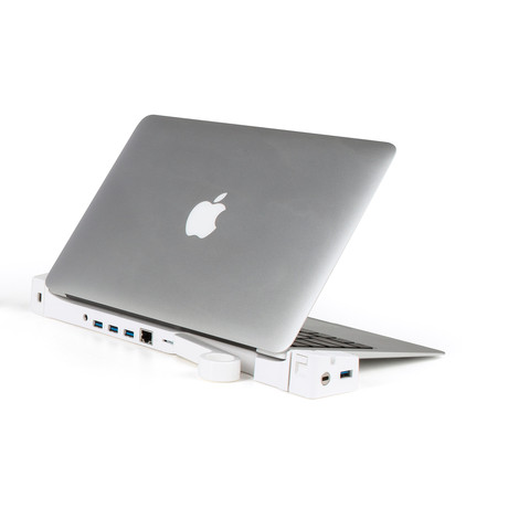 2.0 PRO Docking Station // MacBook Air (13" Macbook Air)