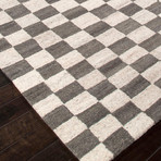 Hand-Tufted Durable Wool // Gray & Ivory Checkers (2' x 3')