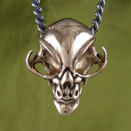 Alien Skull Necklace (Bronze // 20" Gunmetal Chain)