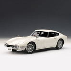 Toyota 2000 GT Coupe // Upgraded