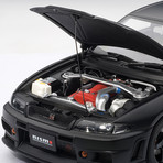 Nissan Skyline GT-R R-Tune (R33) (Matte Black)