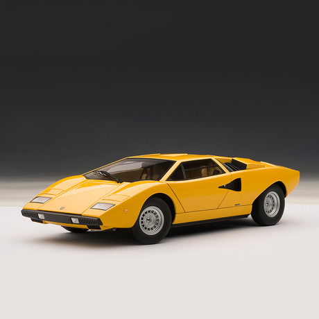 Lamborghini Countach LP400S (Yellow)