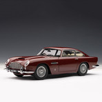 Aston Martin DB5 // Dubonnet Rosso