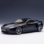 Aston Martin V12 Vantage 2010