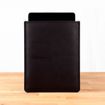 iPad Air Sleeve // Black (Size without Smart Cover)