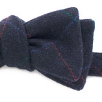 Classic Bow Tie // Fine Check