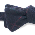 Classic Bow Tie // Fine Check