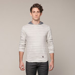 Pullover W/ Kangaroo Pockets (M)