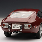 Toyota 2000 GT Coupe // Upgraded (Maroon)