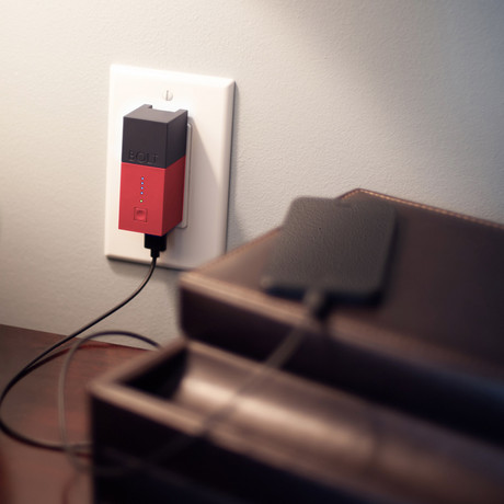 BOLT // Battery Wall Charger (Stealth)