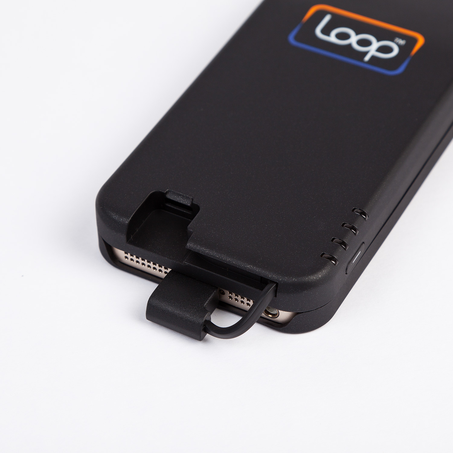 ChargeCase + Key fob // iPhone 5/5S (Black) LoopPay Touch of Modern