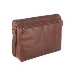 Darwin Natural Veg-Tanned Leather Messenger Bag // Conker Brown