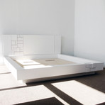 Abaci White // Platform Bed