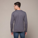 Perfection Henley (M)