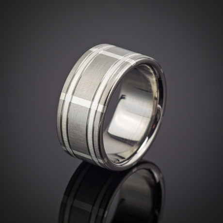 Silver & Titanium Plaid Ring (Size 8)