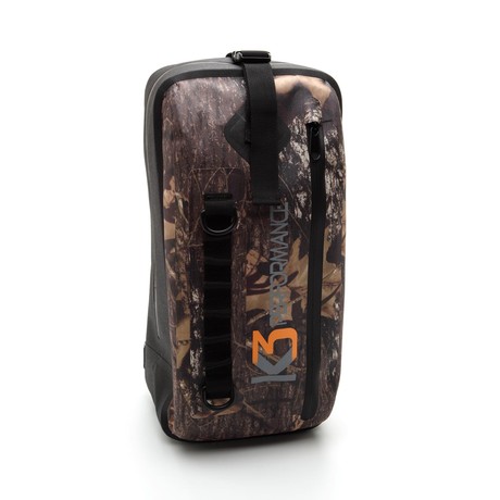 Limited Edition Trails Team Camo // 15L Shoulder Bag