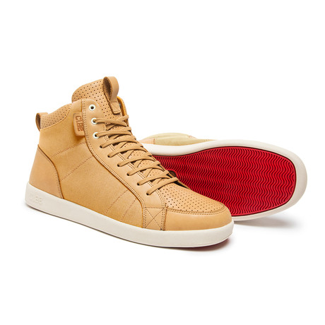 Russell // Cork Canvas (US: 7)