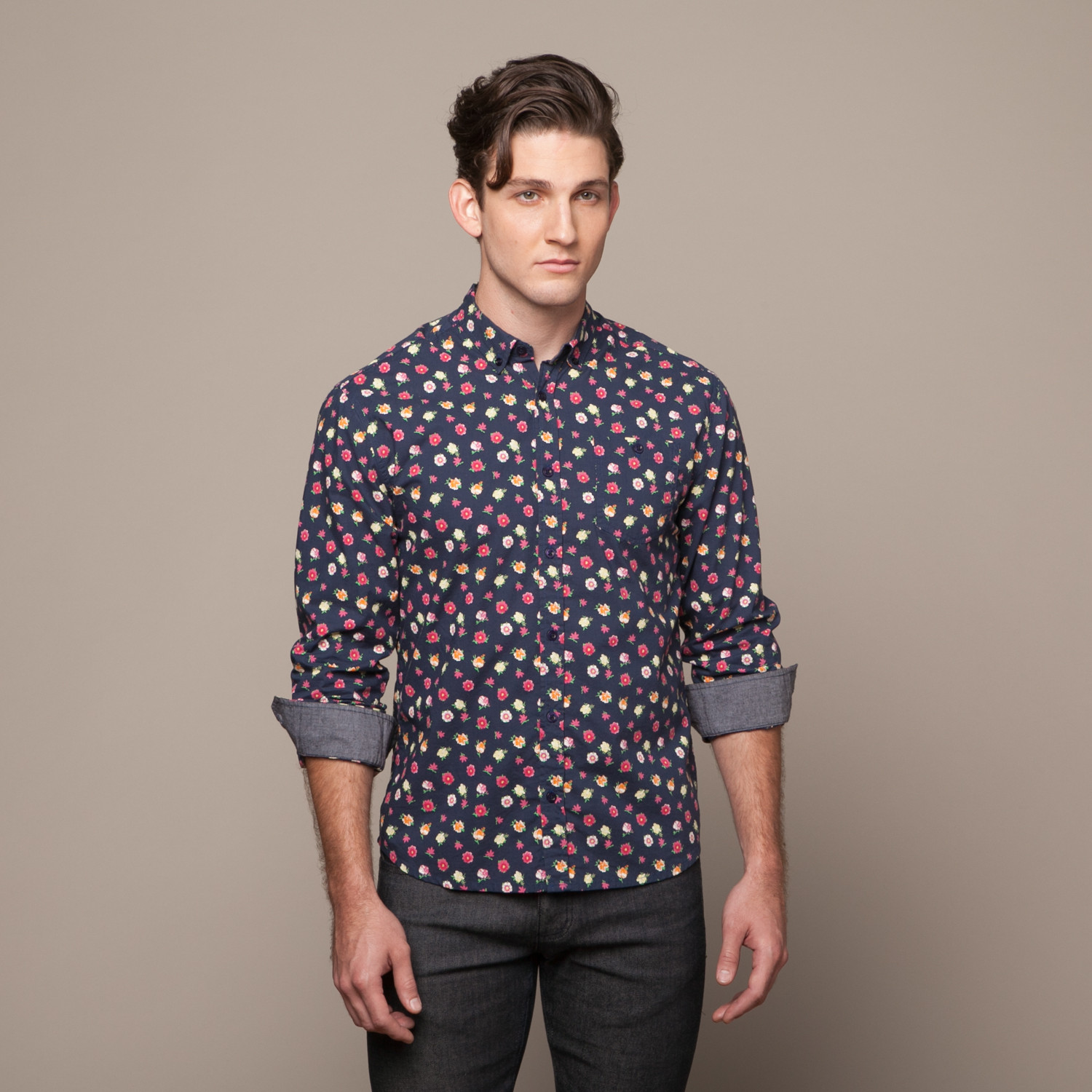 Artistry in Motion // Floral Chambray Button // Navy (L) - Casual ...