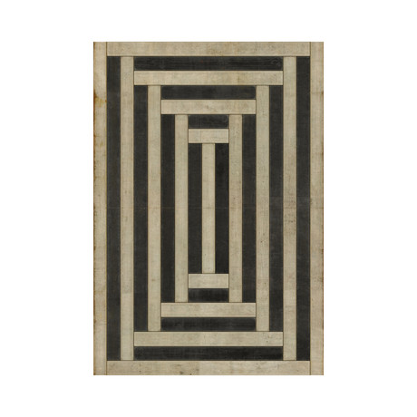 E30D // Puranku (2'10.5"L x 4'2"W)