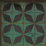 E5 // Black + Green (2'10.5"L x 4'2"W)