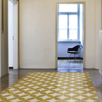 E28B // Yellow + White (2'10.5"L x 4'2"W)