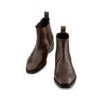 Beijing // Brown (US: 7)