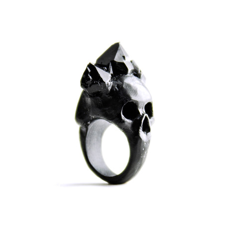 Black bifacial skull ring 1 medium