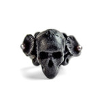 Shell Ring // Black (Size 6)