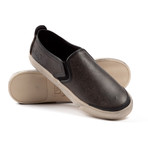 Hit The Brakes // Rusty Black (US: 8)