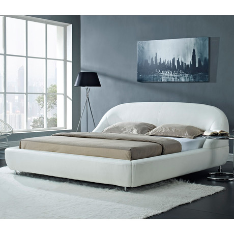 Mia Modern Bed (Queen)