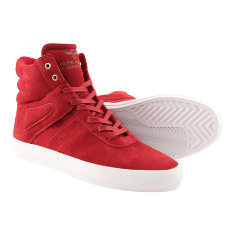 Moretti // Wine (US: 7)