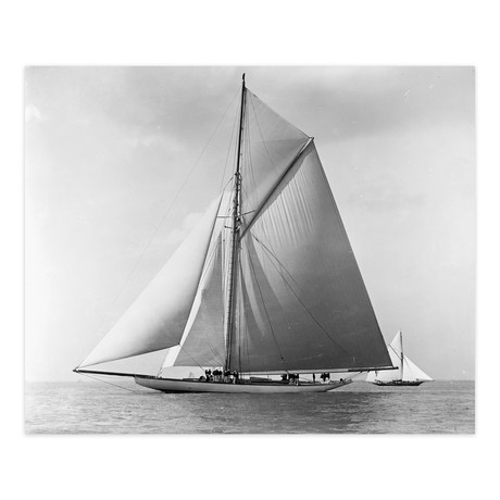 Shamrock Yacht (22"W x 18"H)