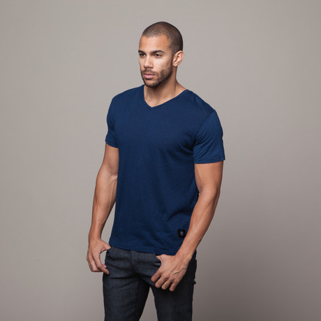 Basic Pima Cotton V-Neck // Blue (S)