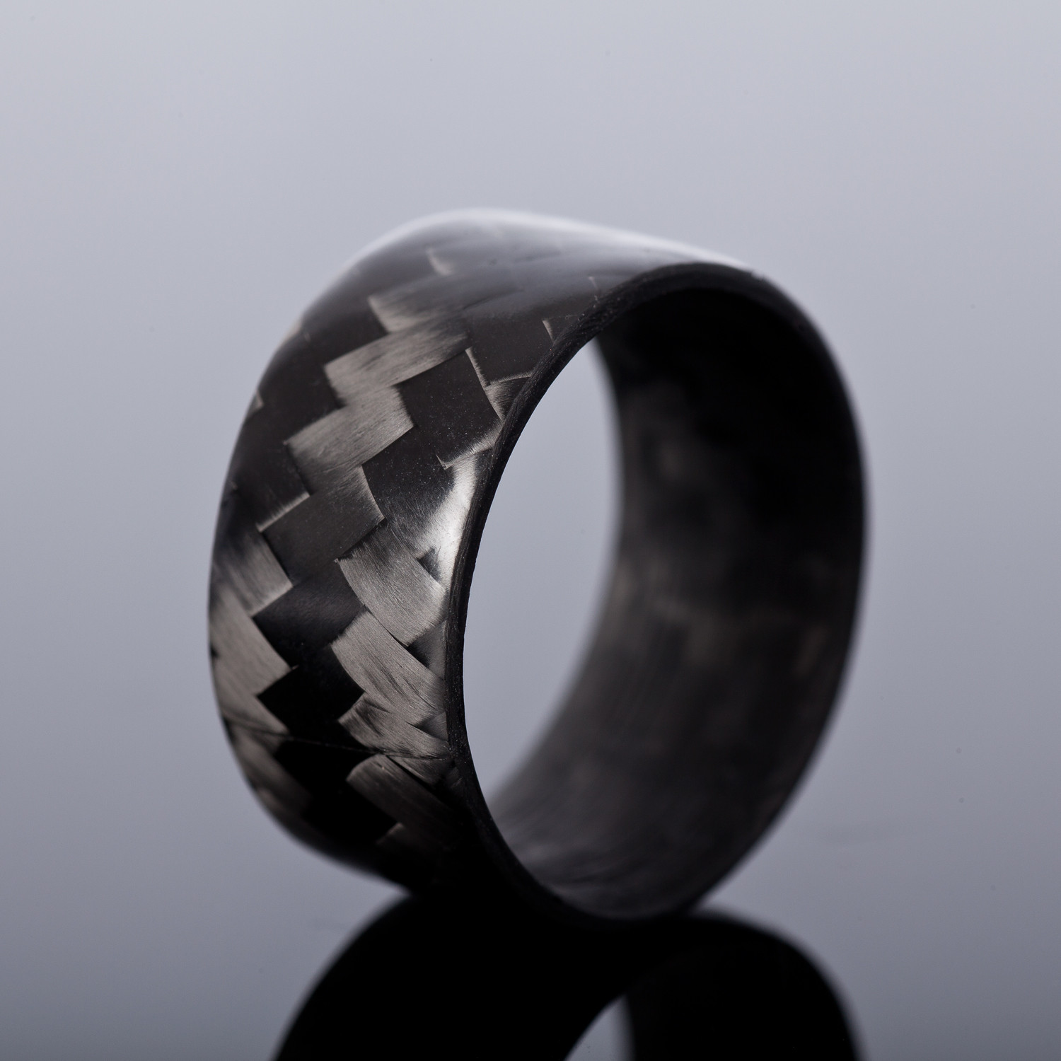 Pure Carbon Fiber Ring // Diagonal Gloss (Size 6) - KO Kreations