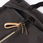 Crossbody Tote 400 // Waxed Chambray (Black)