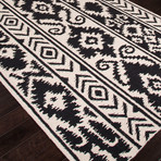 Flat-Weave Tribal Pattern Wool // Ivory & Black (2'L x 3'W)